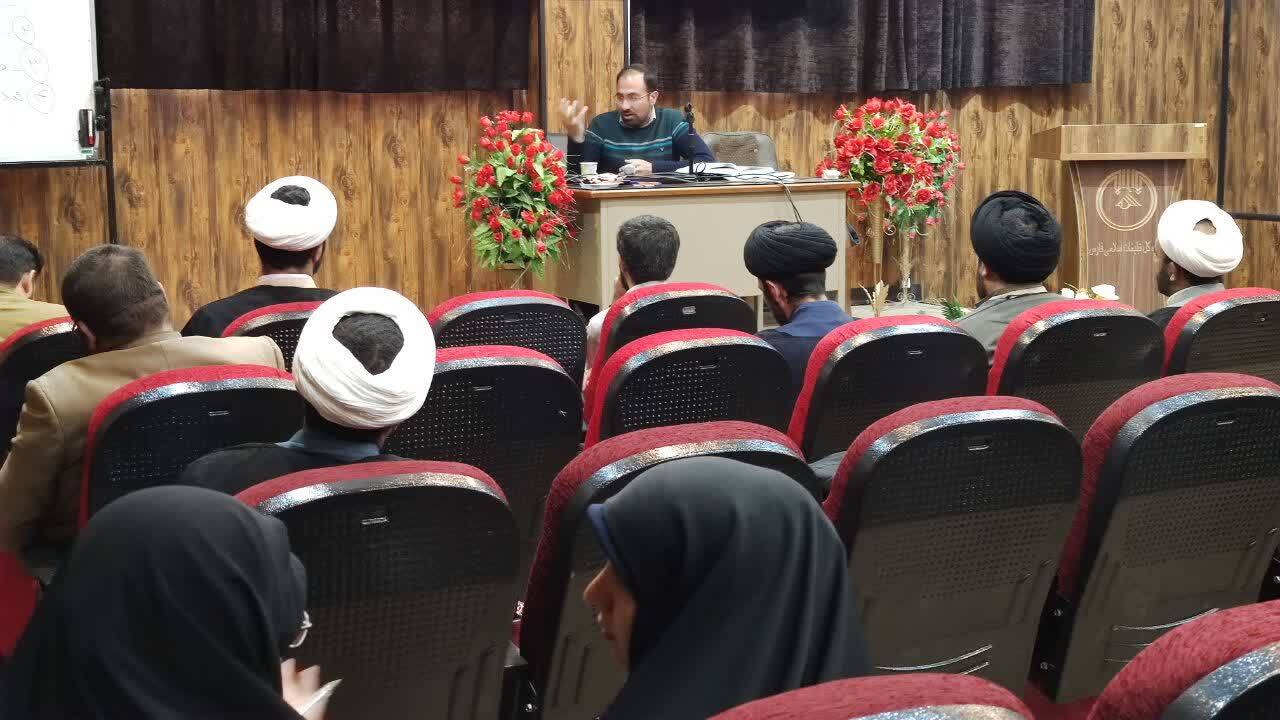 برگزاری دوره بررسی دستاوردهای حکومت پهلوی