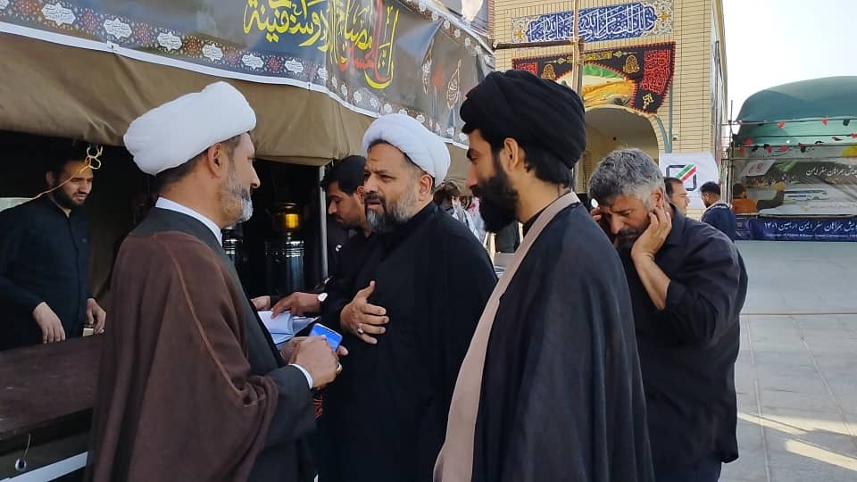 خدمت به زائران امامحسین (ع) یک نعمت است