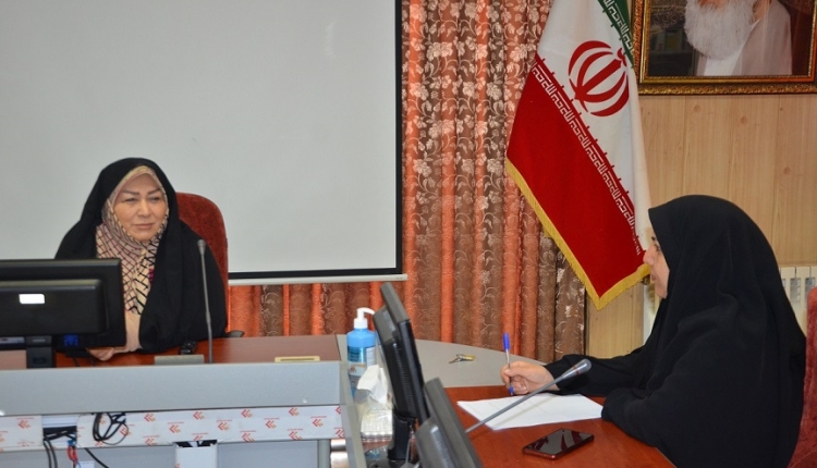 قرآن برای مردم نازل شده است و توسعه و پیشرفت با همت و تلاش مردم محقق میشود