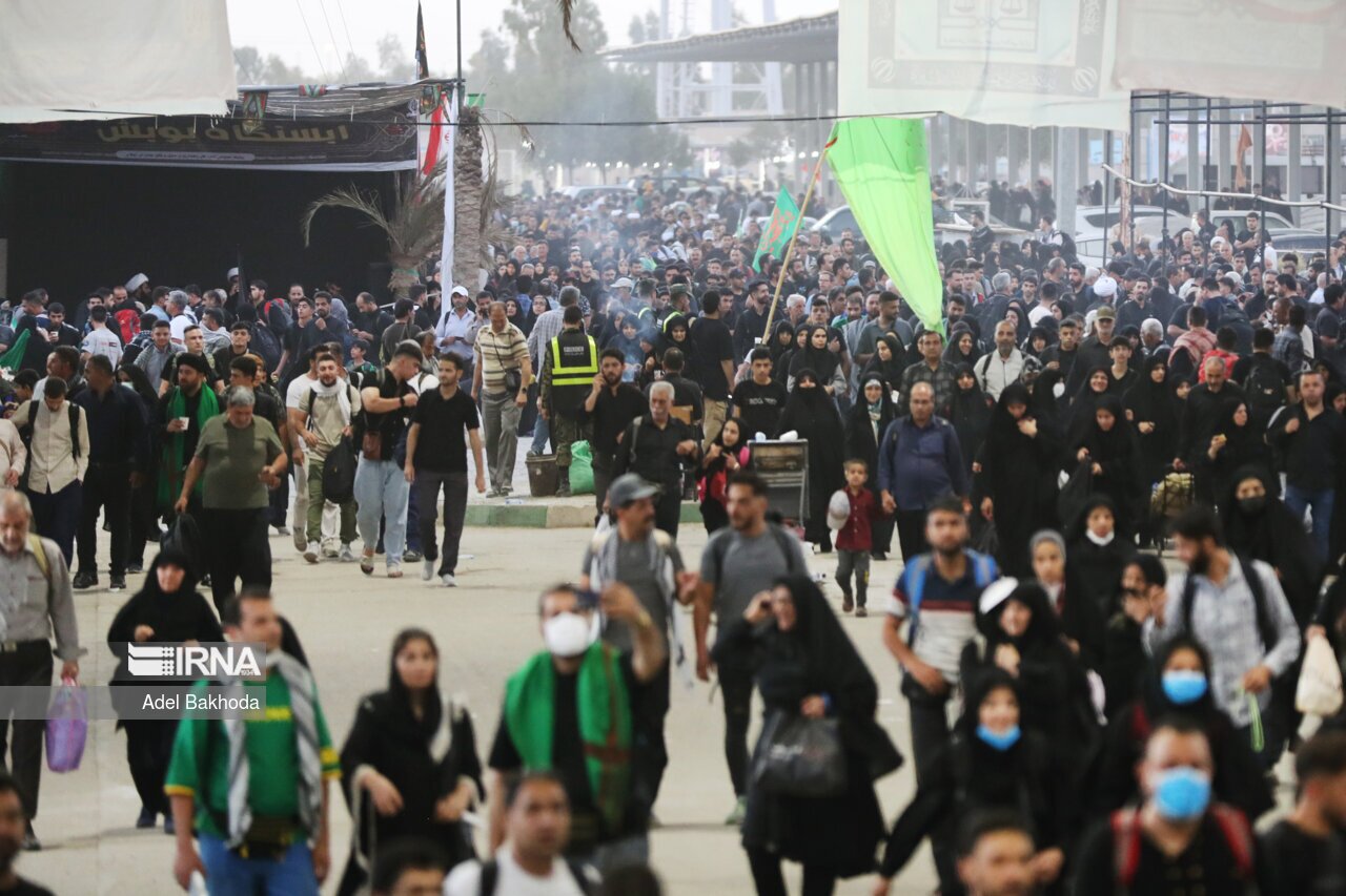 ۷۸ موکب استان مرکزی به زائران حسینی در اربعین خدمات رسانی میکنند