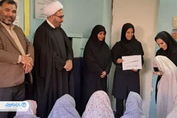 تقدیر از معلم و دانشآموز گنبدی در برپایی نماز اولِ وقت