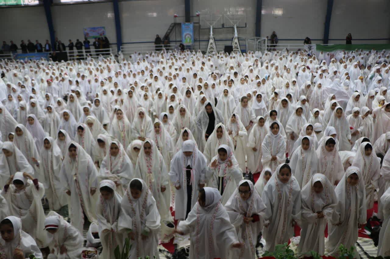 جشن تکلیف دختران کرد ایرانی در مریوان