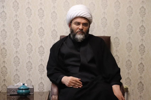 حجتالاسلام محمد قمی از مجروحین حادثه کرمانن عیادت کرد