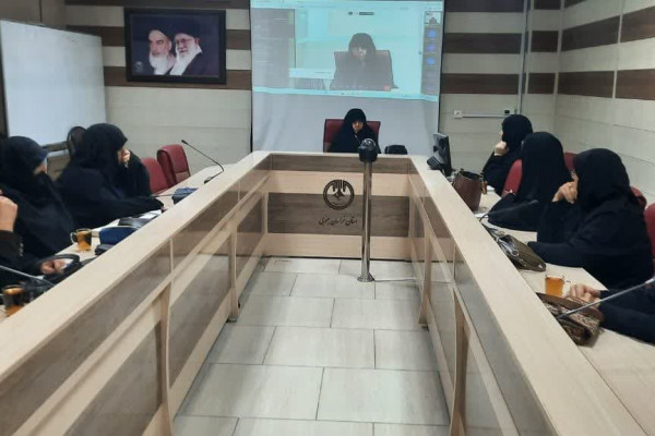 برگزاری کارگاه آموزشی شخصیتشناسی نوجوان با تأکید بر هویتسازی و ارتباط مؤثر