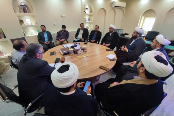 تقویت همافزایی اداره کل تبلیغات و حوزه هنری در مسیر جهاد تبیین