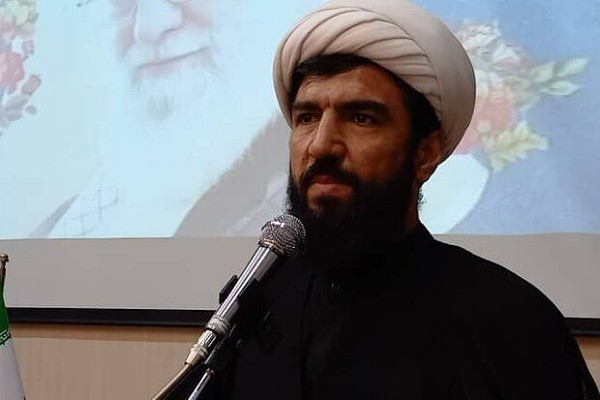 زنان ایرانی، ارزشهای انقلابی را ترویج میکنند