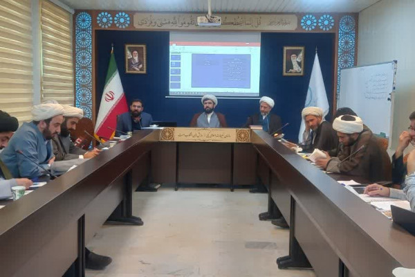 نشست هماندیشی تبیینی وعملیات زندگی باآیه ها