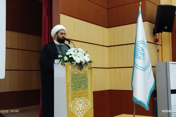 همایش "زندگی با آیهها" ویژه مبلغین و فعالان قرآنی در شهرهای شاهرود، بسطام و میامی برگزار شد