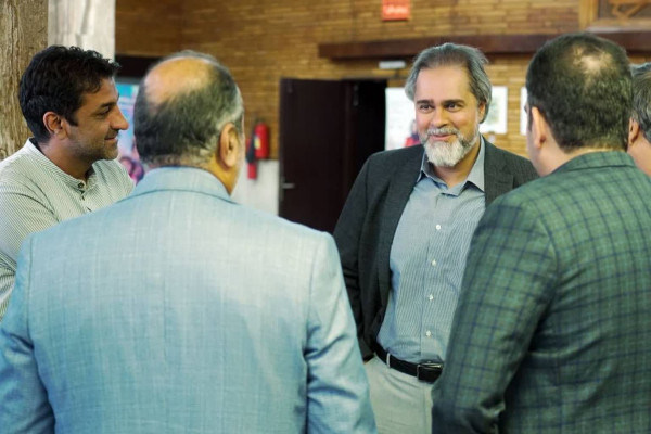 سالنهای سینما میتواند نقطه امن همدلی و همزبانی ایرانیان باشد