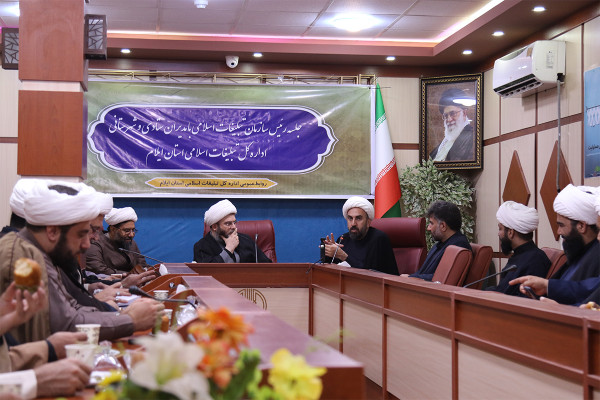 بازدید رئیس سازمان تبلیغات اسلامی از موکبهای اربعینی