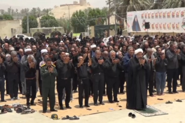 شعار عدالتخواهی و نماز ظهر عاشورا در حاجیآباد