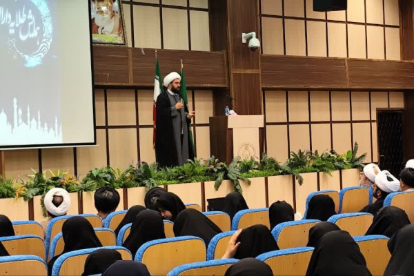 گردهمایی طلایه داران تبلیغ بامحوریت طرح «زندگی با آیهها» در شهرستان دامغان برگزار شد