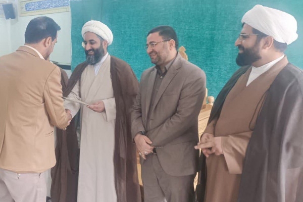 از منتخبین جشنواره مفلحون تبلیغات اسلامی بوشهر تقدیر شد