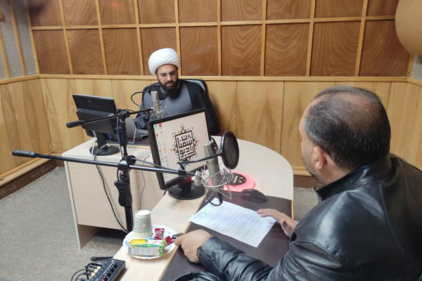 زندگی با آیهها” محور گفتوگوی مدیرکل تبلیغات اسلامی سمنان در رادیوی استانی