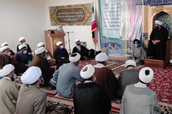 نشست ارتقاء شبکه امامت و مهرواره اوج ویژه روحانیون شهرستانهای تایباد و باخرز برگزار شد