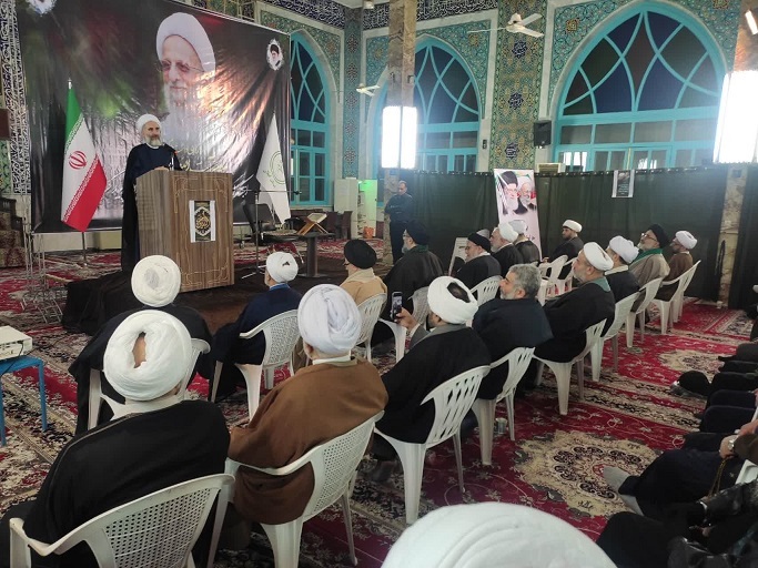 آیت الله فلاحتی : بصیرت، فقاهت و تزکیه ی نفس از وجوه بارز شخصیت علامه مصباح بود که از او مدافع راستینی برای ارزشهای ناب انقلاب ساخت.  آیت الله فلاحتی : بصیرت، فقاهت و تزکیه ی نفس از وجوه بارز شخصیت علامه مصباح بود که از او مدافع راستینی برای ارزشهای ناب انقلاب ساخت.