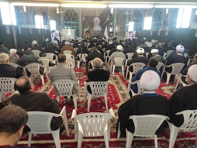 آیت الله فلاحتی : بصیرت، فقاهت و تزکیه ی نفس از وجوه بارز شخصیت علامه مصباح بود که از او مدافع راستینی برای ارزشهای ناب انقلاب ساخت.  آیت الله فلاحتی : بصیرت، فقاهت و تزکیه ی نفس از وجوه بارز شخصیت علامه مصباح بود که از او مدافع راستینی برای ارزشهای ناب انقلاب ساخت.