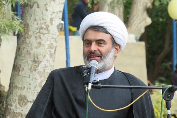 ضرورت راه اندازی حسینه ویژه کودکان در ماه محرم ضرورت راه اندازی حسینه ویژه کودکان در ماه محرم