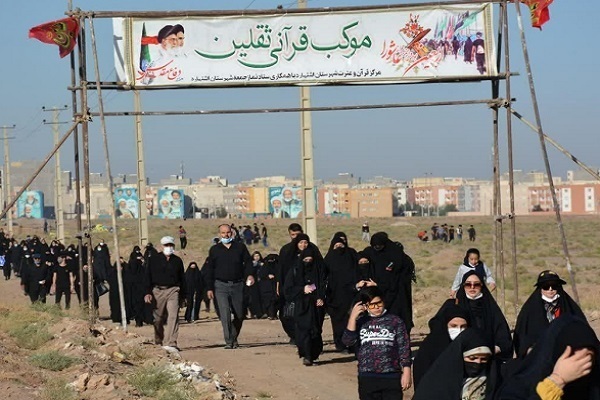 برپایی موکب حافظان قرآن در مسیر پیادهروی اربعین شهر اشتهارد برپایی موکب حافظان قرآن در مسیر پیادهروی اربعین شهر اشتهارد