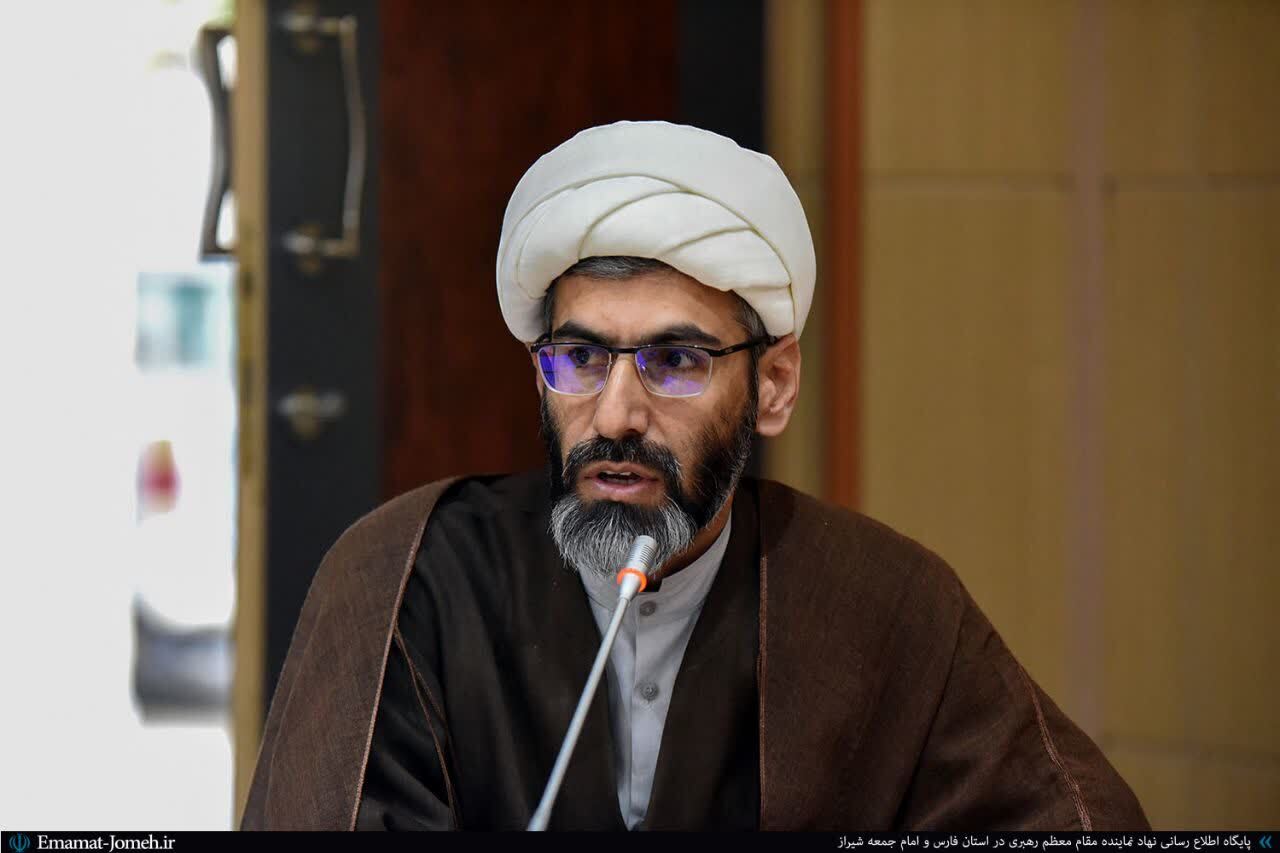 رزمایش بزرگ معنوی اعتکاف در فارس برگزار شد رزمایش بزرگ معنوی اعتکاف در فارس برگزار شد