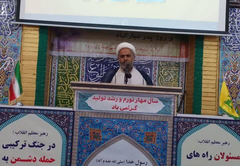 اعتکاف فرصت طلایی معتکفین برای خلوت با خدا اعتکاف فرصت طلایی معتکفین برای خلوت با خدا