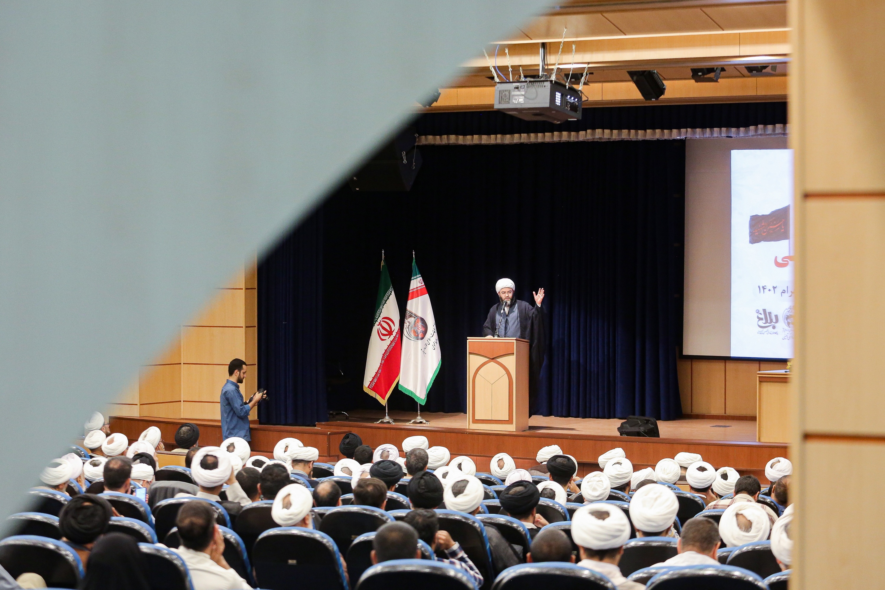 سرمایه‌های عمیقی در قلب جامعه وجود دارد/ ناامیدکردن مردم؛ هدف اصلی دشمن