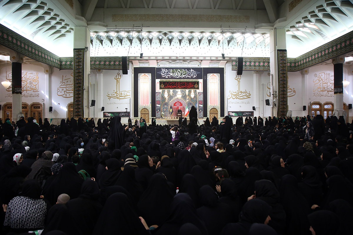 مراسم باشکوه شیرخوارگان حسینی در قم