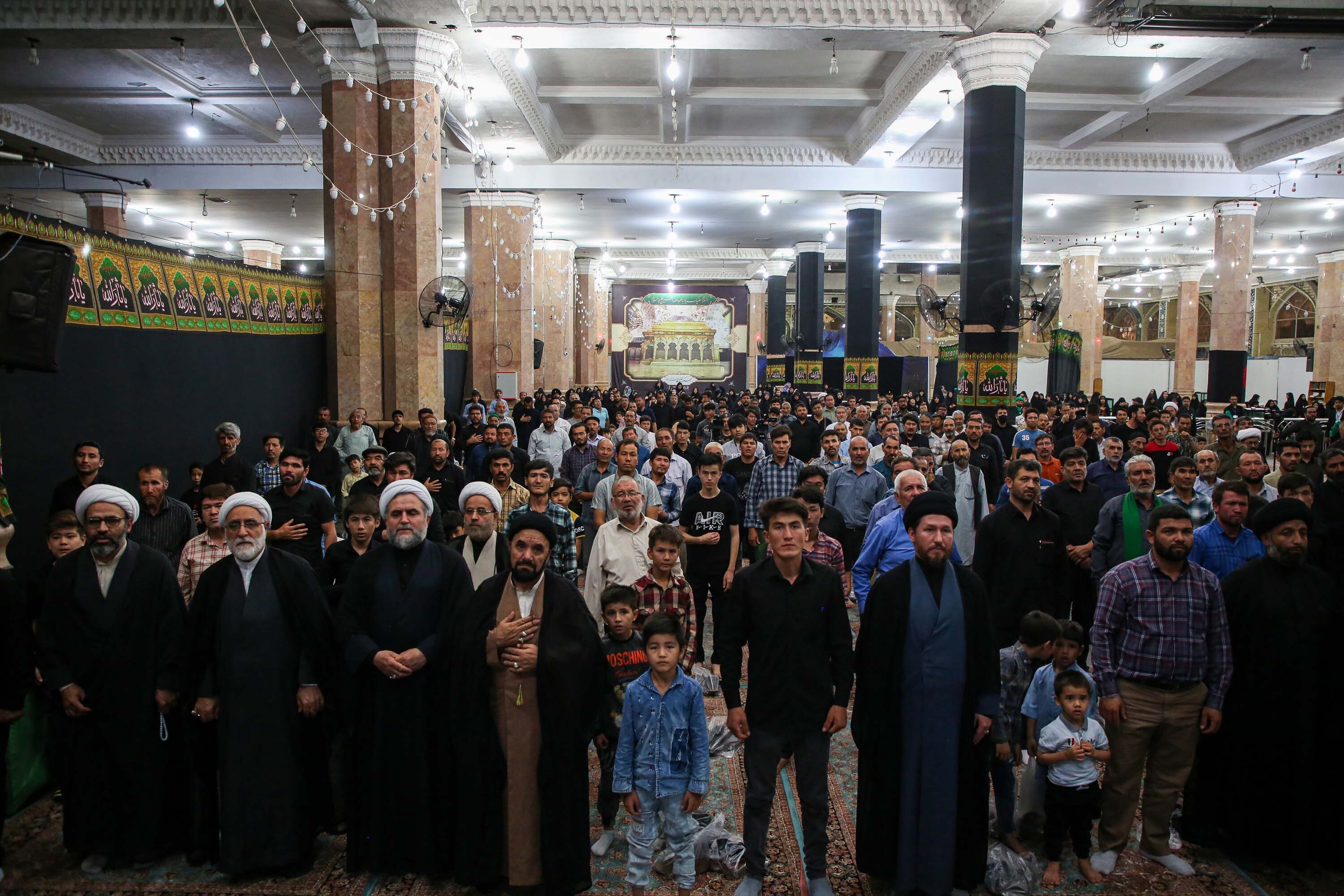عهدجانان مهاجرین افغانستانی مقیم قم
