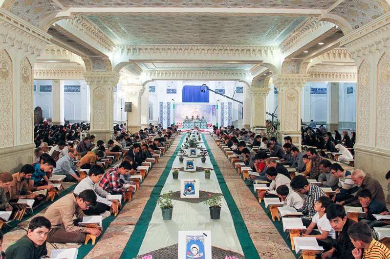 استقبال ۱۵ هزار اردبیلی از مسابقه استقبال ۱۵ هزار اردبیلی از مسابقه