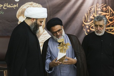اجتماع جهادگران گفتمان‌ساز با حضور حجت‌الاسلام قمی