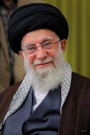 دیدار جمعی از شاعران و اساتید ادبیات فارسی با رهبر معظم انقلاب اسلامی