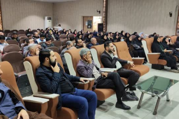 همایش جوانی جمعیت و خانواده با حضور استاد همدانی