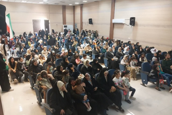 تجمع بزرگ بانوان و دختران ایران زمین برگزار شد