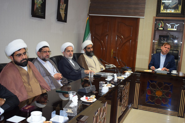 دیدار اعضای هیئت رئیسه شورای هیئات مذهبی کشور با استاندار بوشهر