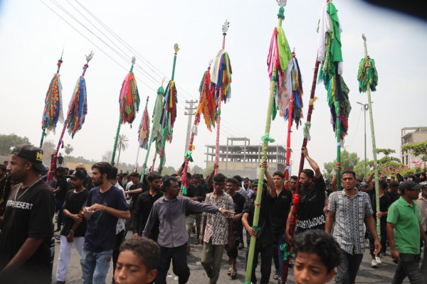 «شیر و کُتل» رسم ۴۰۰ ساله مینابی‌ها در روز عاشورا