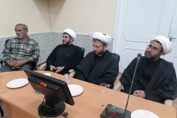 نشست شورای هماهنگی فعالیت‌های قرآنی فلارد