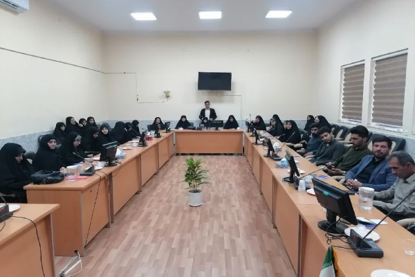 نشست شورای هماهنگی فعالیت‌های قرآنی فلارد