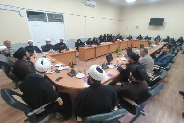 نشست شورای هماهنگی فعالیت‌های قرآنی فلارد