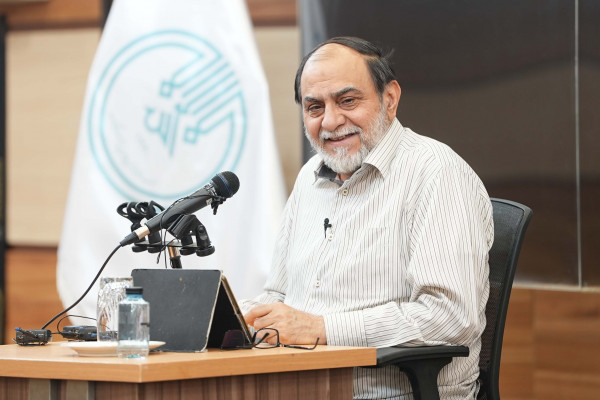 نشست الهیات جهاد با سخنرانی استاد رحیم پور ازغدی