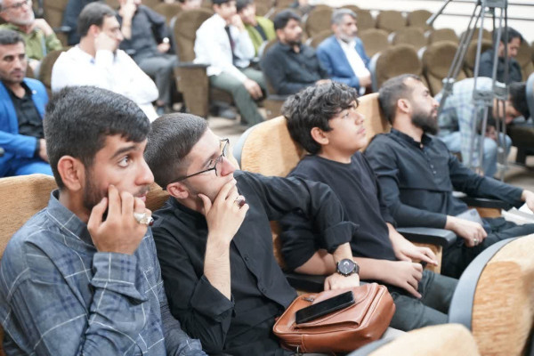 اولین سوگواره مداحی نوای اشک به خط پایان رسید