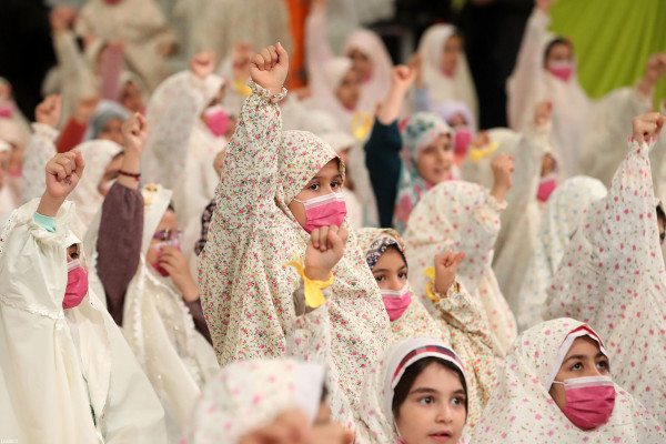 "חגיגת המלאכיות" בנוכחות המנהיג העליון