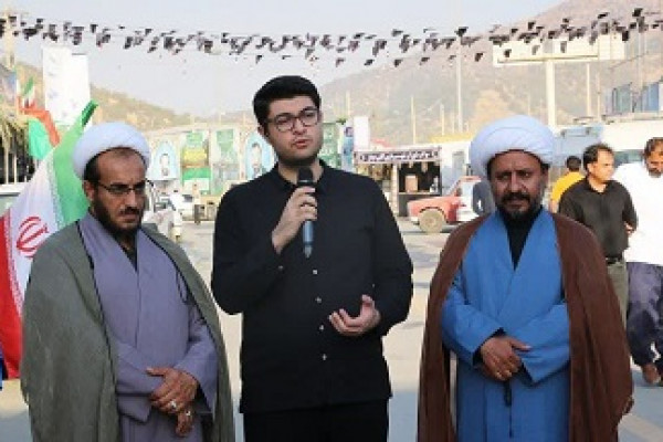 بازدید مدیرکل و مسئولان سازمان تبلیغات از موکب‌های مرز باشماق