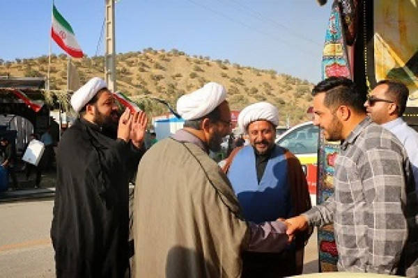 بازدید مدیرکل و مسئولان سازمان تبلیغات از موکب‌های مرز باشماق