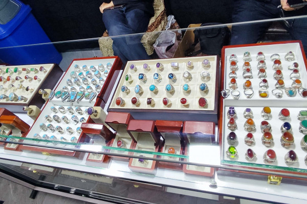 حضور ریاست سازمان تبلیغات اسلامی در نمایشگاه و فروشگاه (نسیم بهشت) ویژه ایام اربعین حسینی