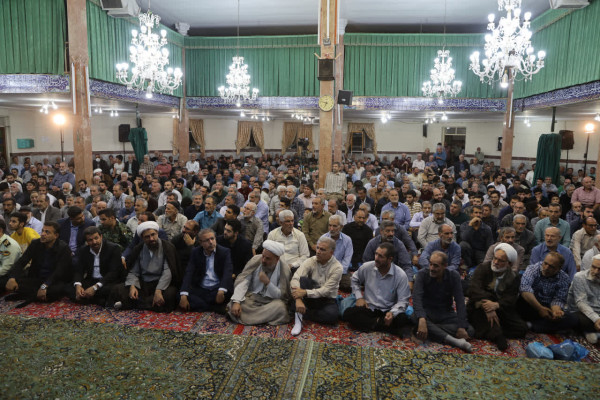 همایش سیره‌سرایان اهل بیت(ع) با هدف پاسداشت فرهنگ و شعائر حسینی و تجلیل از هیئت‌های مذهبی و پیرغلامان حسینی، همدان برگزار شد