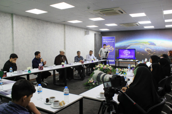 سومین نشست نقدانه برگزار شد