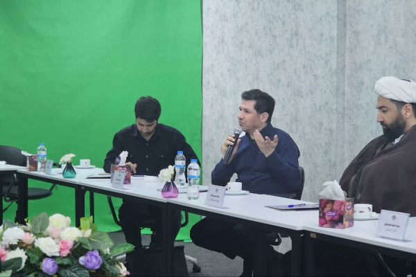 سومین نشست نقدانه برگزار شد