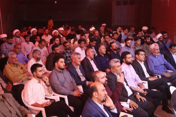 تجلیل از فعالان و خدمتگزاران محافل حسینی در لردگان