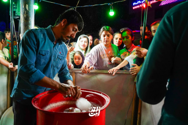 امت احمد(ص) در سنندج؛ وحدت و نشاط مردمی در سایه نام رسول خدا