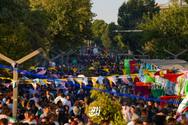 امت احمد(ص) در سنندج؛ وحدت و نشاط مردمی در سایه نام رسول خدا